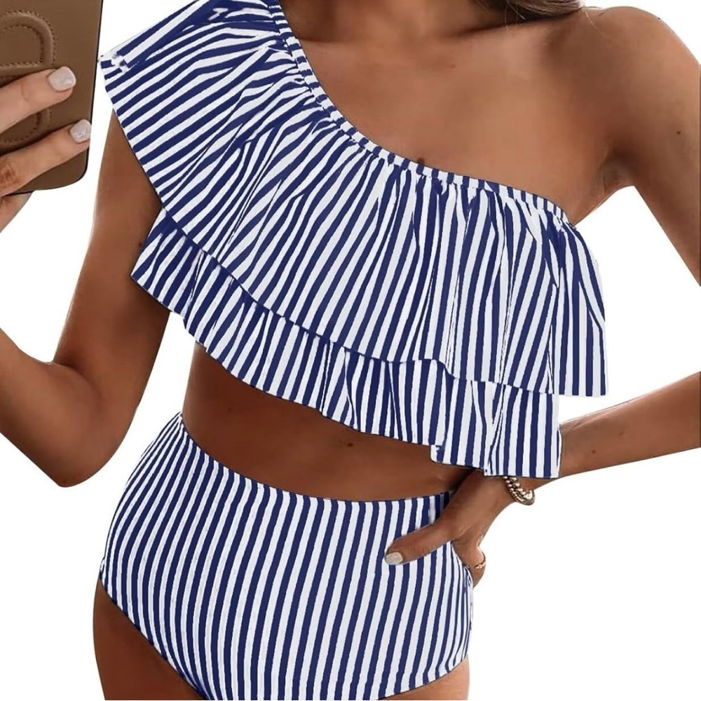 💙NWOT Vimpunec Sz Large Ruffle One Shoulder 2pc stripe navy stripe swimsuit